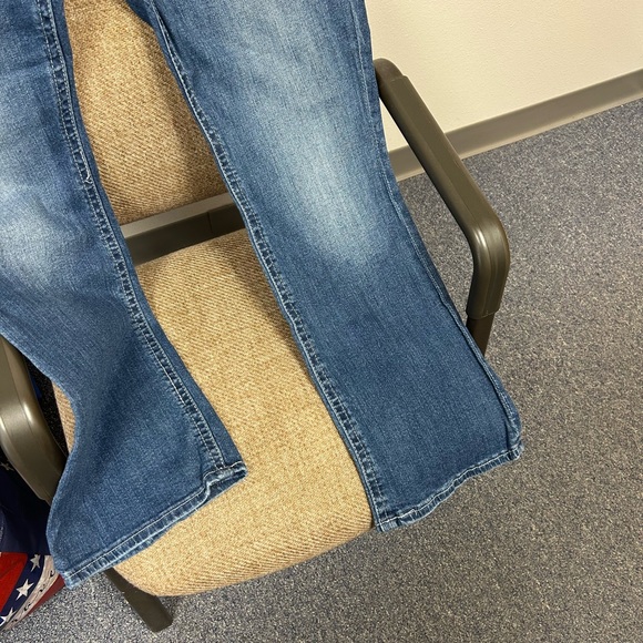 Maurice’s bootcut jeans. - Picture 4 of 4